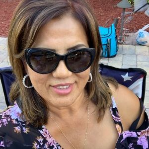 Meet your Posher, Ainagul